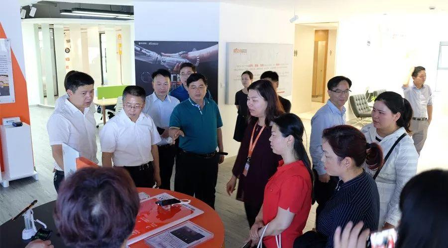贵州铜仁政协莅临移动智地参观考察！