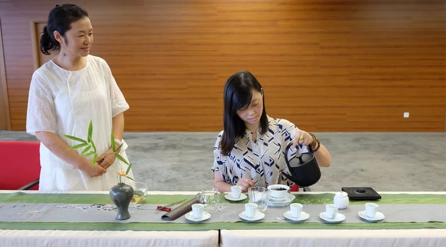 “古韵茶香”茶艺课